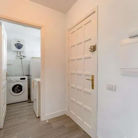 Apartment Great Terrace Ac In Heated Pool Wifi Parking
